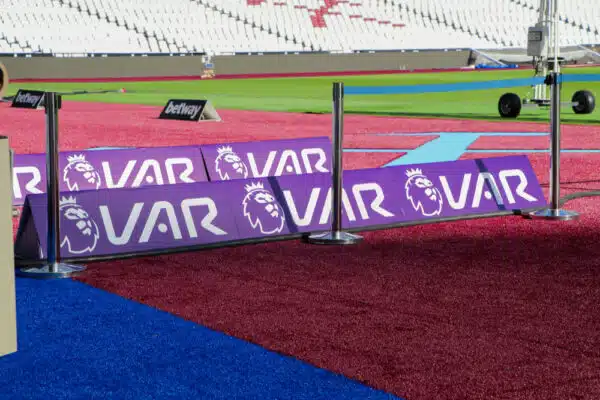 La evolución del VAR y la introducción de la tecnología de fuera de juego semiautomatizada en la Premier League
