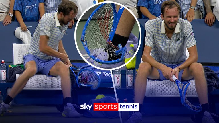 Daniil Medvedev destruye por completo su raqueta tras derrota contra Benjamin Bonzi en un partido tenso y dramáticamente lleno en el US Open.