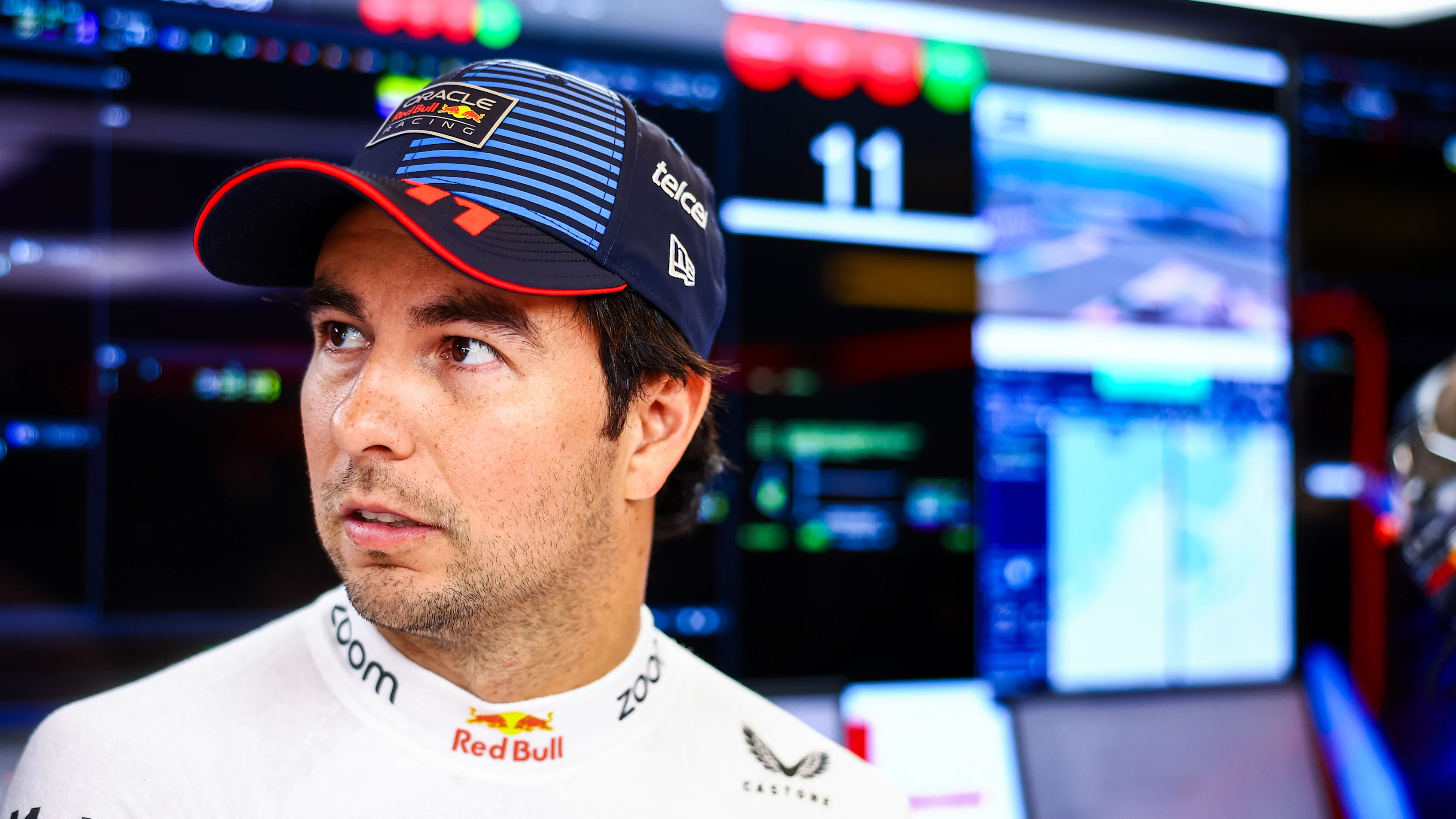 Abu Dhabi, Emiratos Árabes Unidos - 07 de diciembre: Sergio Pérez de México y Oracle Red Bull Racing