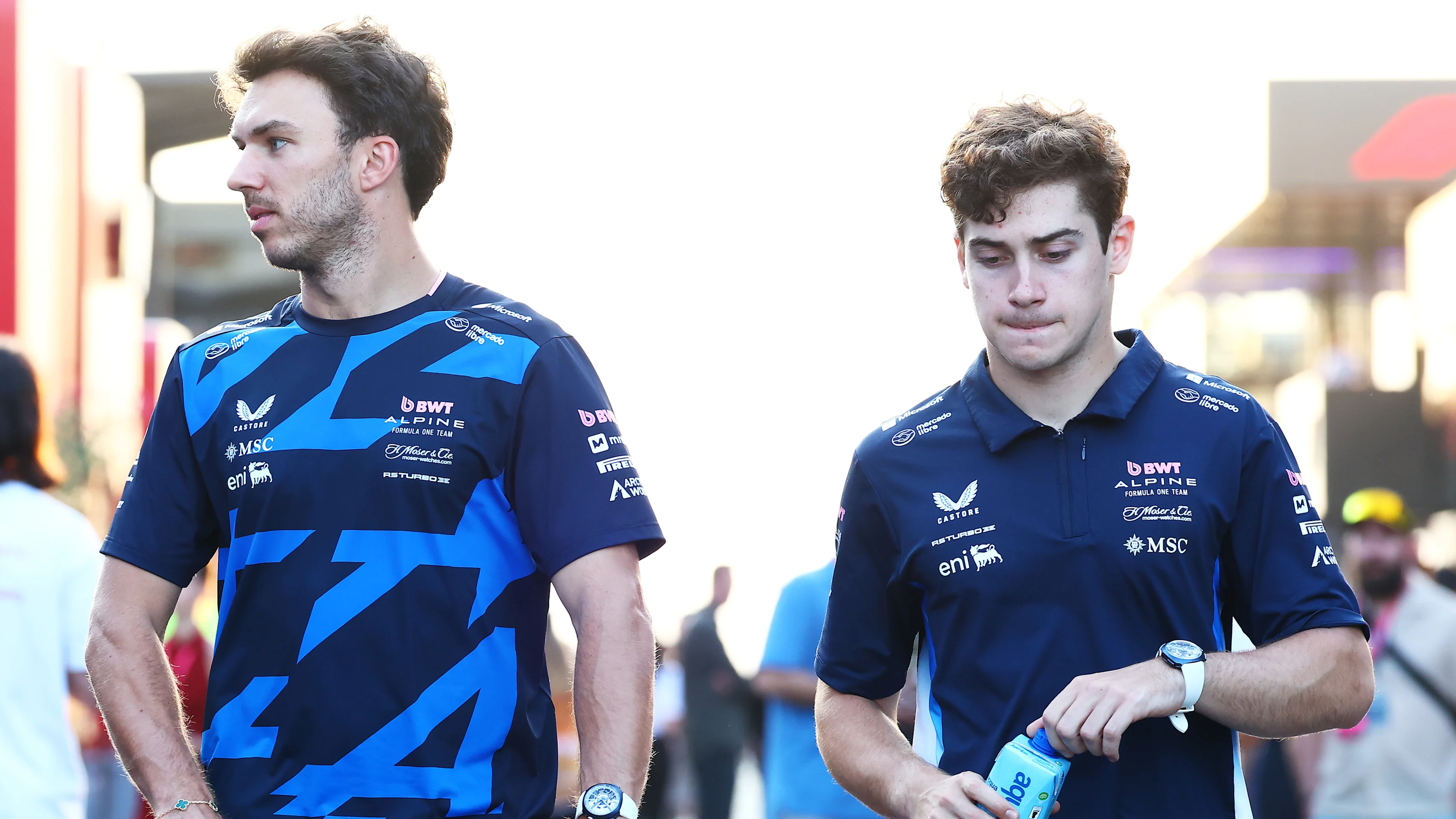 Budapest, Hungría - 01 de agosto: Pierre Gasly de Francia y Alpine F1 con Franco Colapinto de