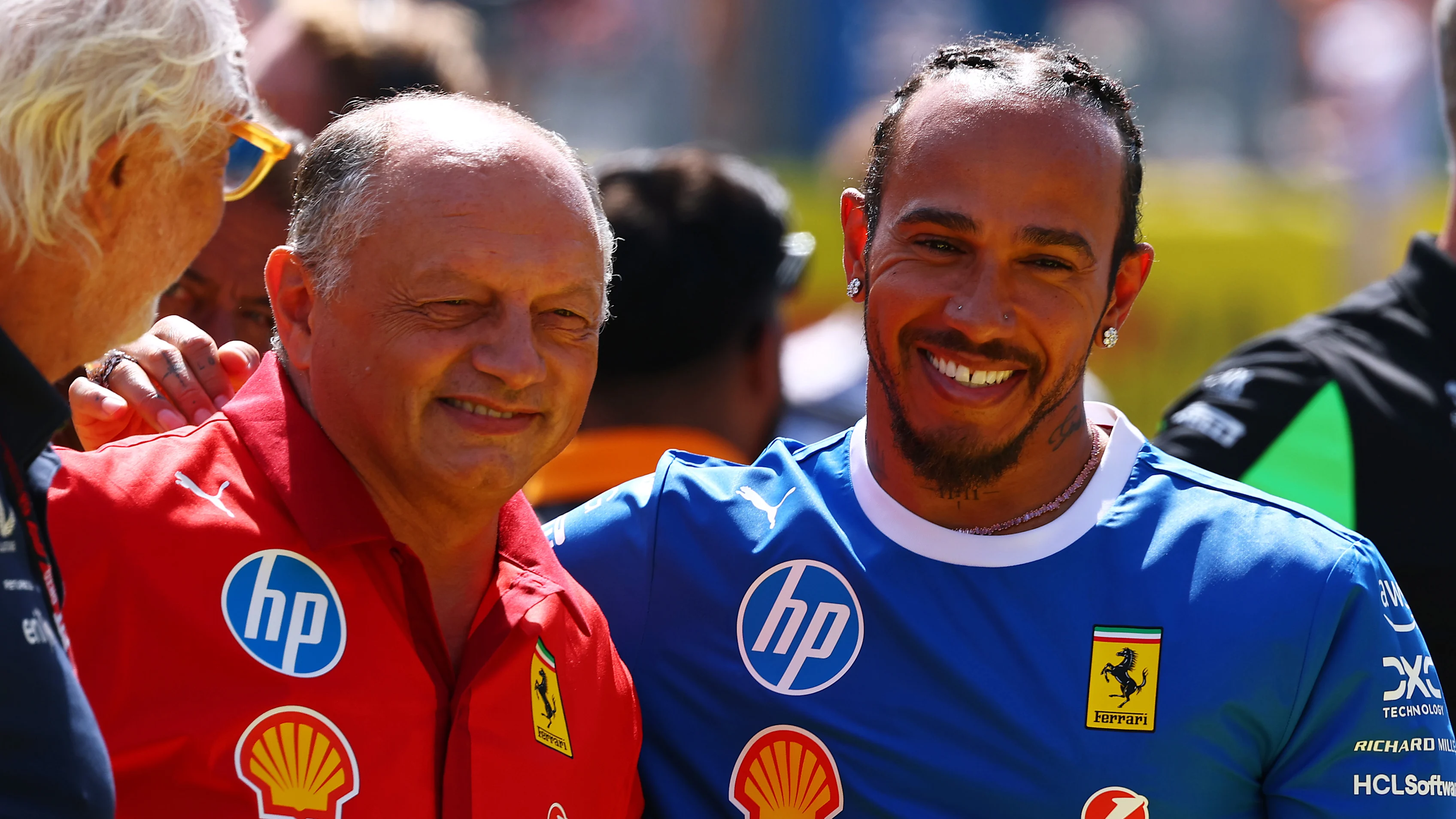 Monza, Italia - 07 de septiembre: Frederic Vasseur, directora del equipo de Scuderia Ferrari y Lewis