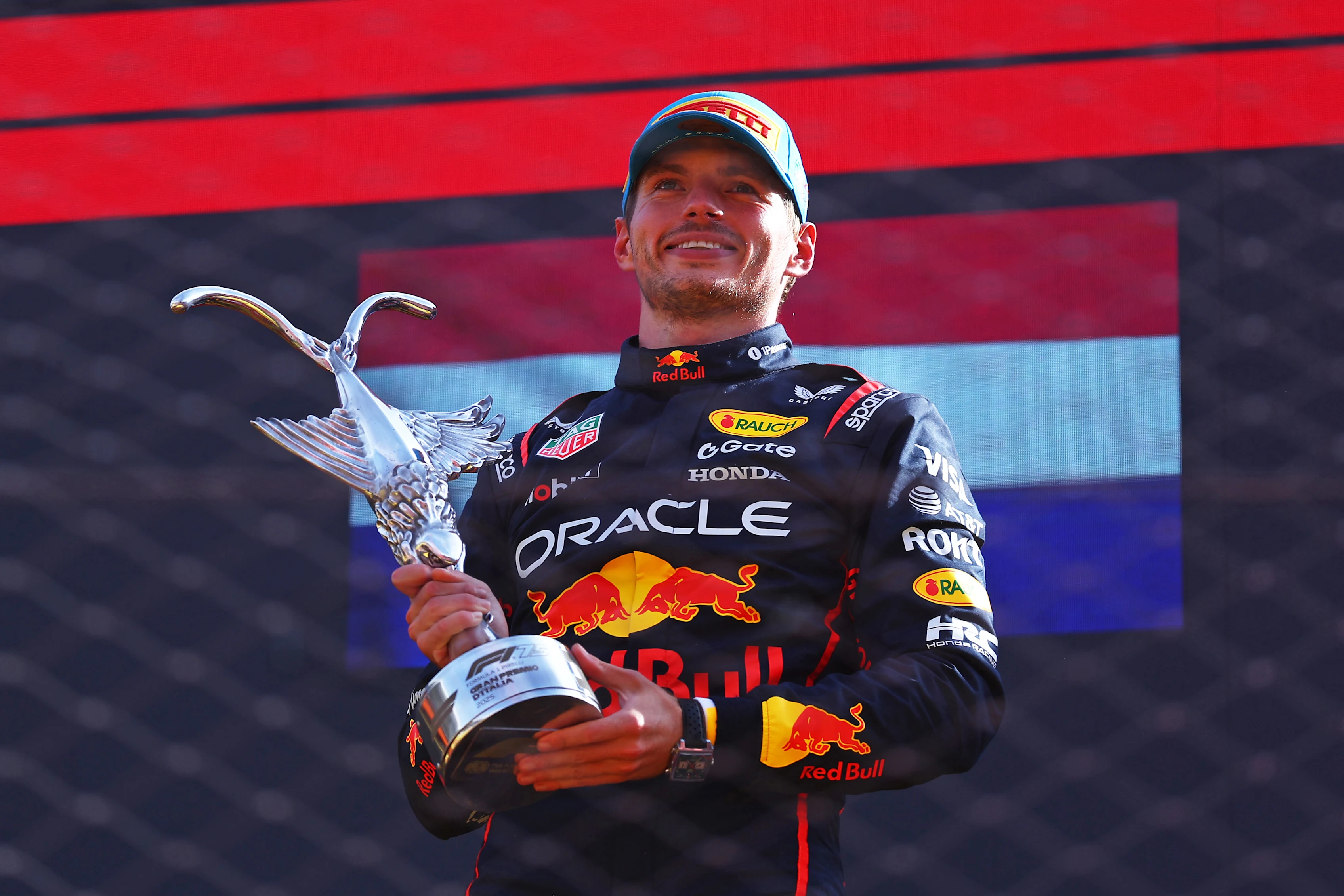 Monza, Italia - 07 de septiembre: ganador de la carrera Max Verstappen de los Países Bajos y Oracle Red Bull