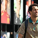 Jeddah, Arabia Saudita - 06 de marzo: Daniel Ricciardo de Australia y Visa Cash App RB camina en el