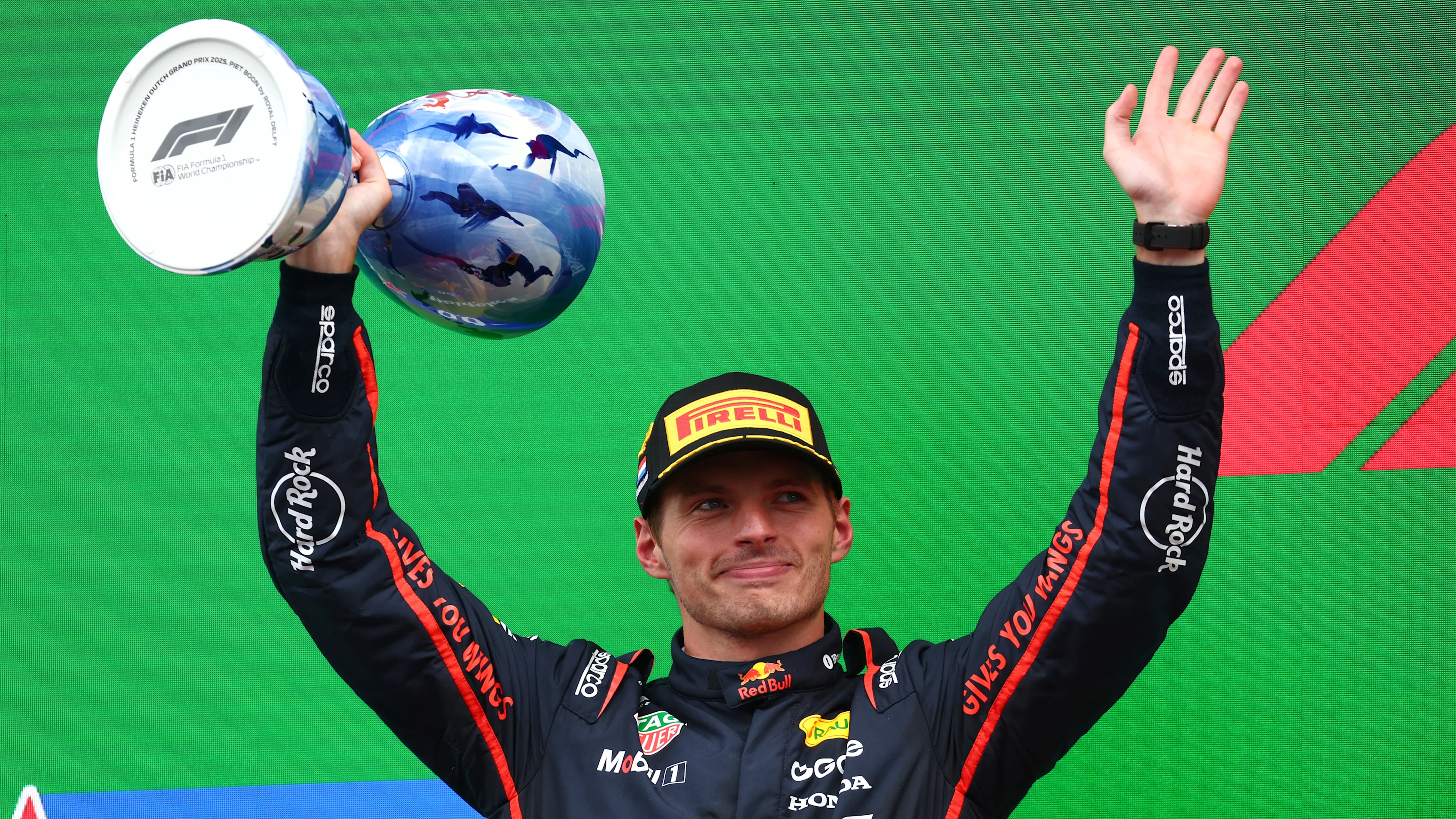 Zandvoort, Países Bajos - 31 de agosto: Segundo colocado Max Verstappen de los Países Bajos y Oracle Red