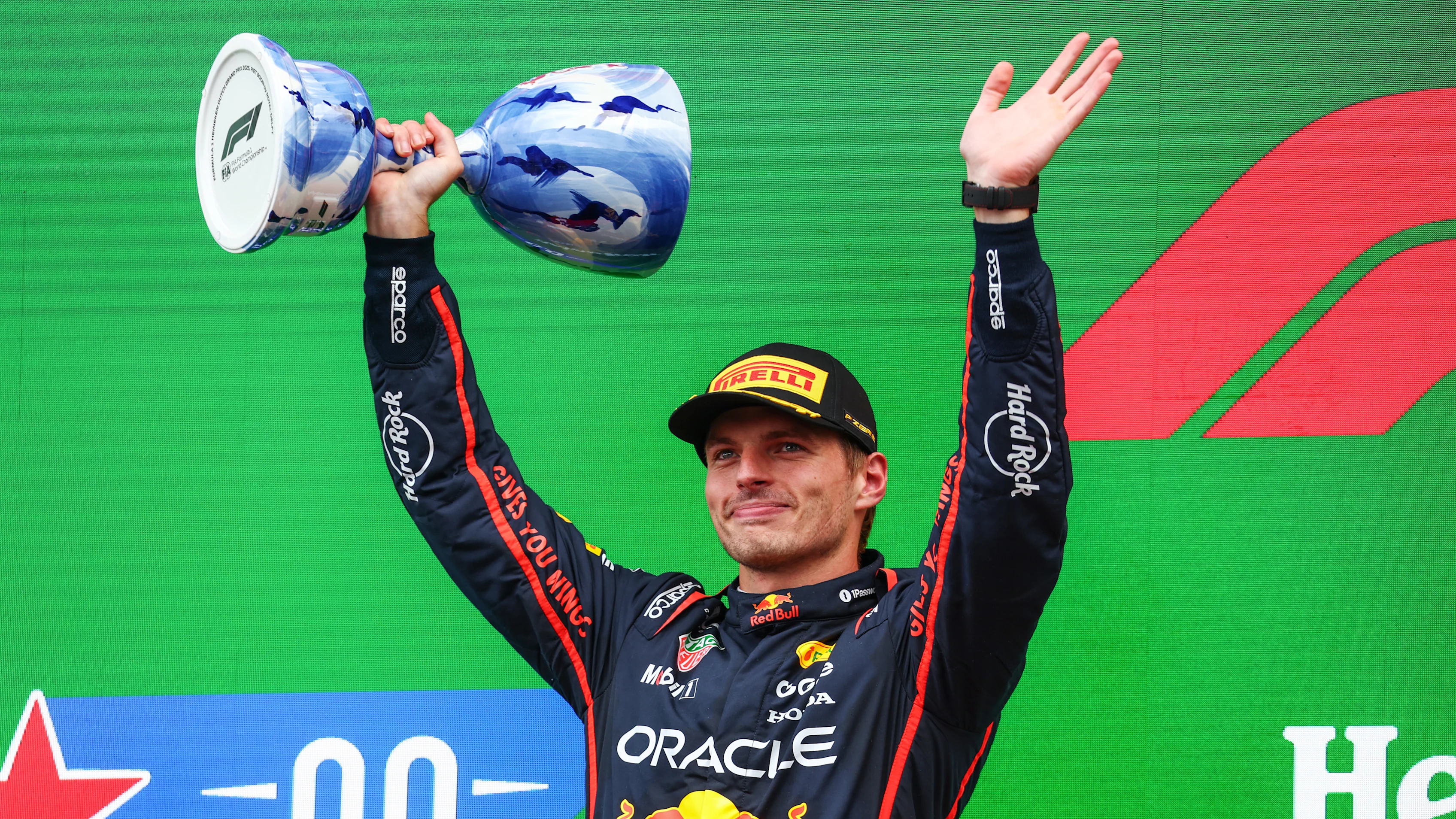 Zandvoort, Países Bajos - 31 de agosto: Segundo colocado Max Verstappen de los Países Bajos y Oracle Red