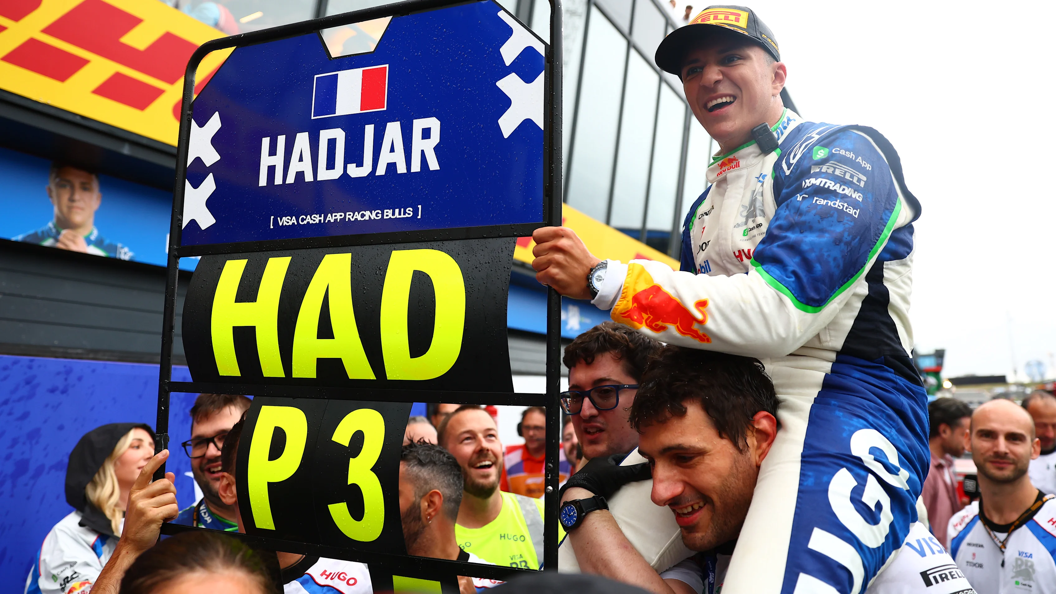 Zandvoort, Países Bajos - 31 de agosto: Tercer puesto en el tercer lugar ISack Hadjar de Francia y Visa Cash App Racing