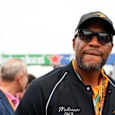 Desde el fútbol hasta el fútbol americano: la leyenda de los Gigantes de Nueva York Michael Strahan disfrutó de su tiempo en la red en Zandvoort
