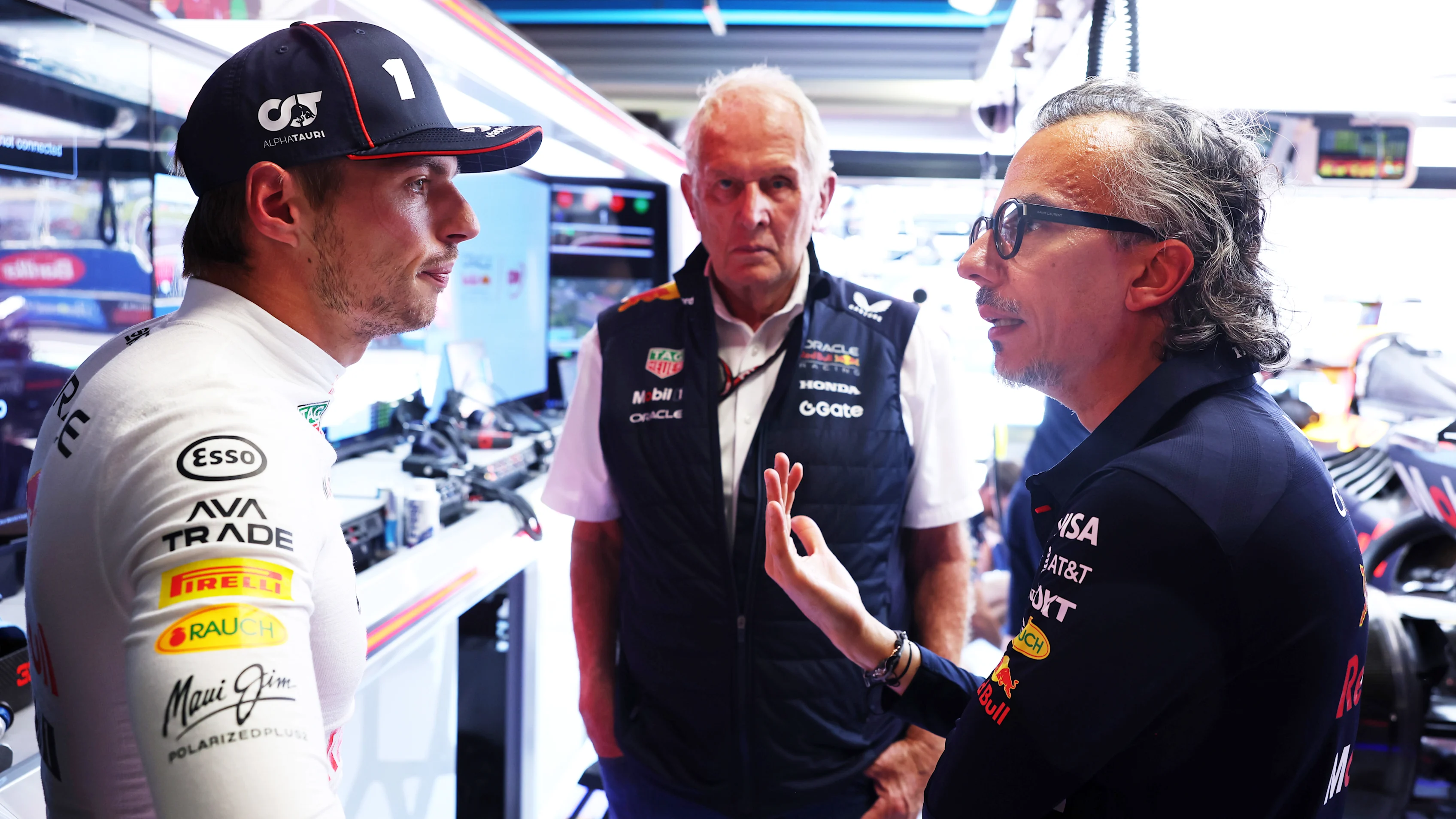 Monza, Italia - 05 de septiembre: Max Verstappen de los Países Bajos y Oracle Red Bull Racing Dr. Helmut