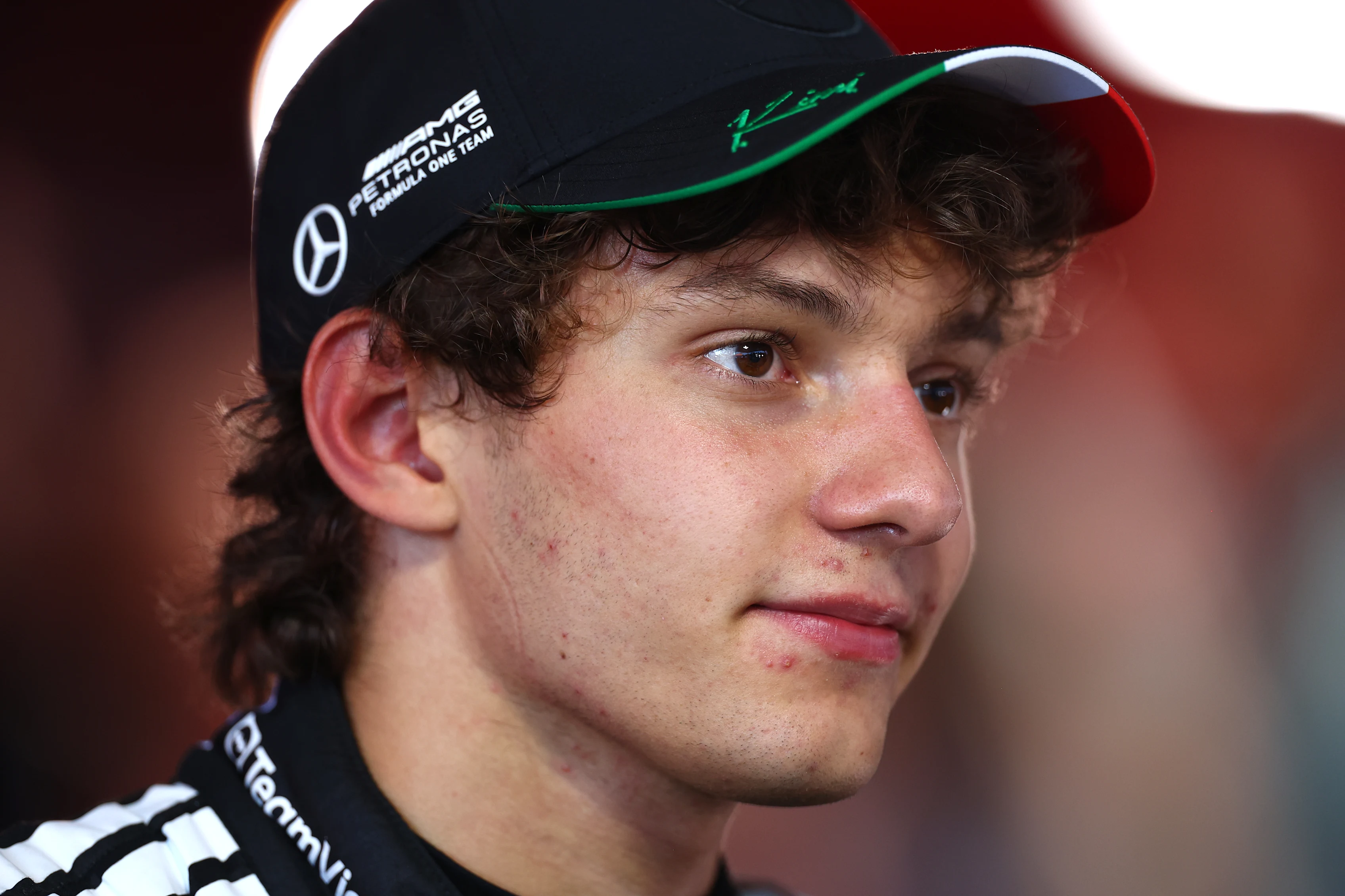 Monza, Italia - 06 de septiembre: Séptimo calificador colocado Andrea Kimi Antonelli de Italia y Mercedes