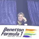 Equipo de carreras de Fórmula 1 de Benetton, incluida una aparición de Corinna Schumacher