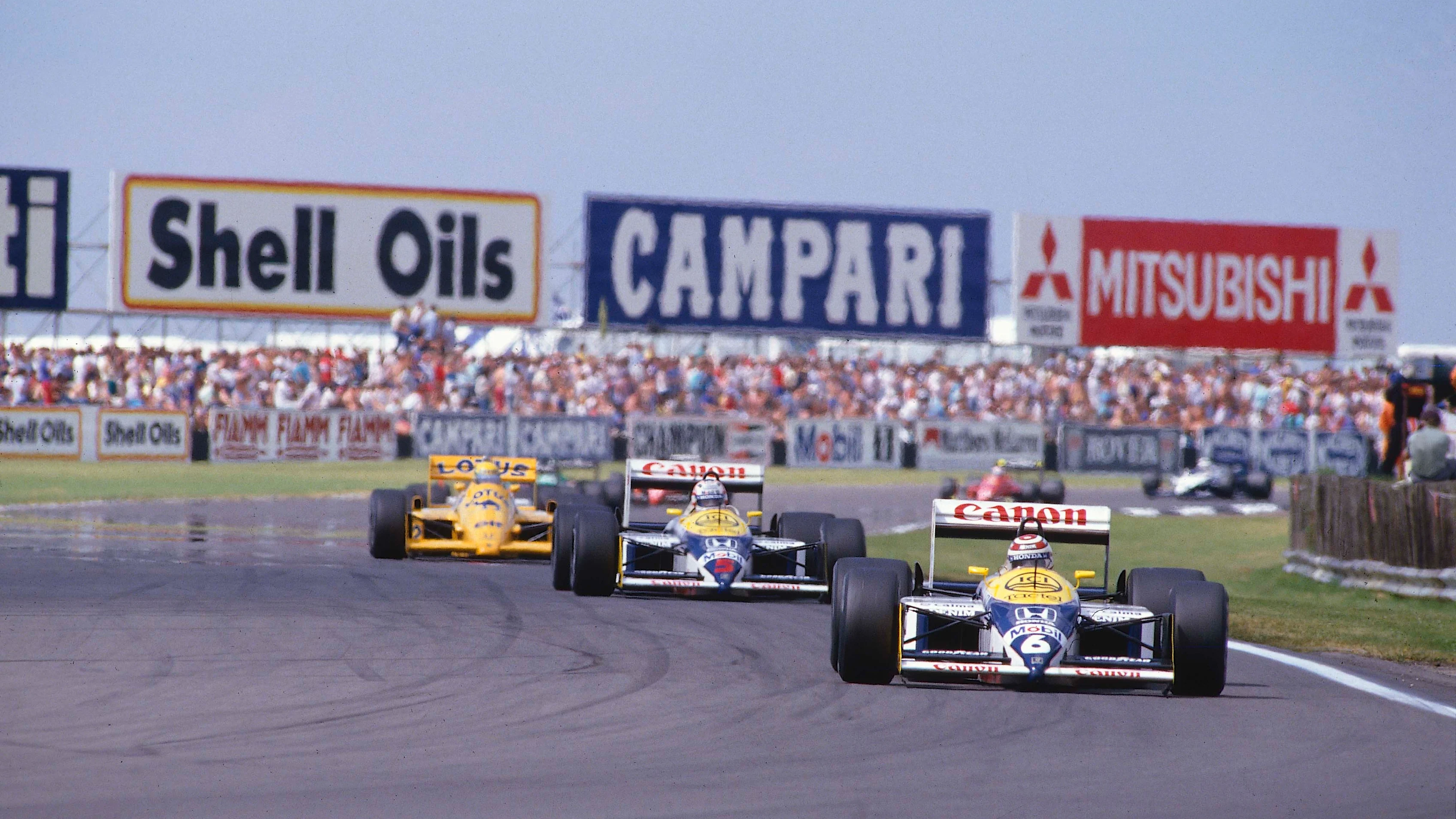 1987 Gran Premio Británico. Silverstone, Inglaterra. 10-12 de julio de 1987. Nelson Piquet lidera a Nigel Mansell