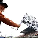 El futbolista Paulo Dybala agitó la bandera a cuadros en Zandvoort