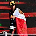 La bandera mexicana se abrió paso en el podio