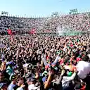 El ambiente era eléctrico dentro del Foro Sol al celebrarse el primer podio local de Checo
