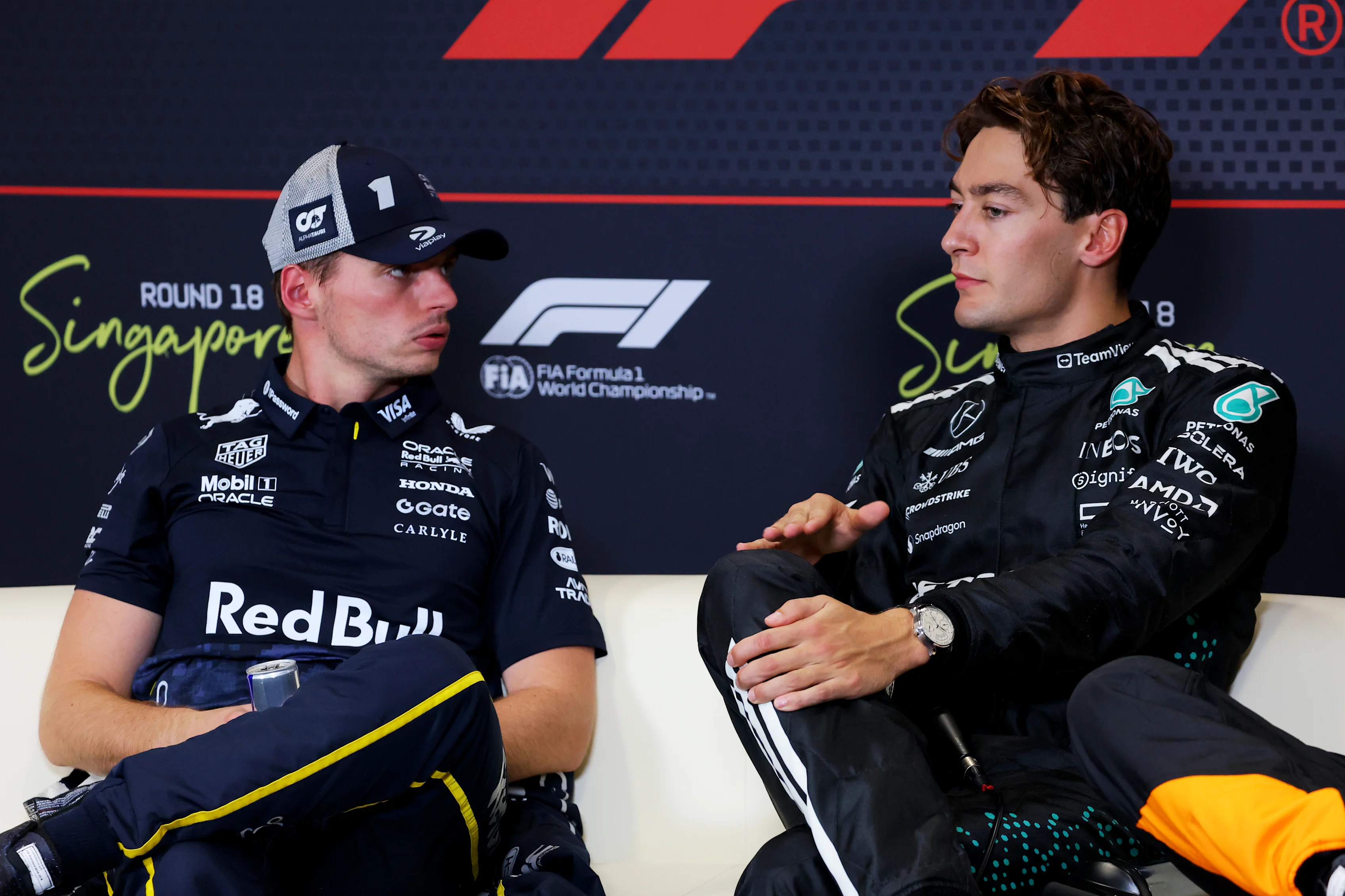 Singapur, Singapur - 04 de octubre: Calificador de la pole position George Russell de Gran Bretaña y