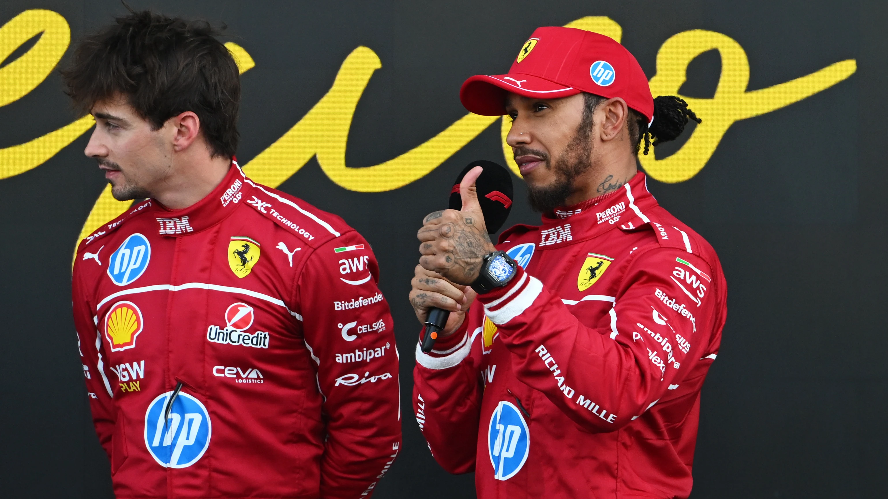 CIUDAD DE MÉXICO, MÉXICO - 25 DE OCTUBRE: Segundo clasificado Charles Leclerc de Mónaco y Scuderia