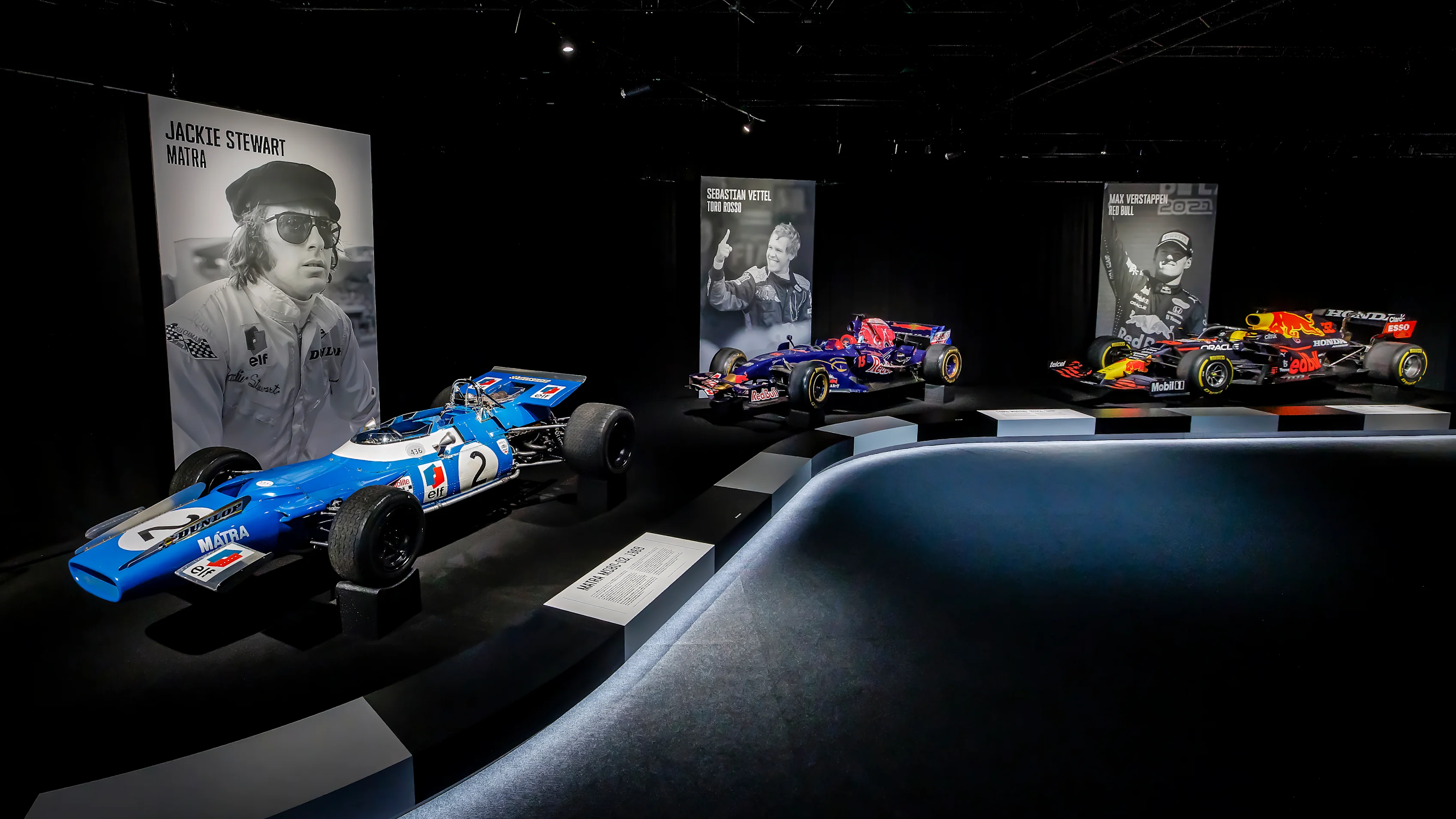 GEFEIERTE FORMULA 1® INTERNACIONAL-AUSSTELLUNG IM OBEX / OBERHAUSEN ERÖFFNET SIEBEN LEGENDÄRE