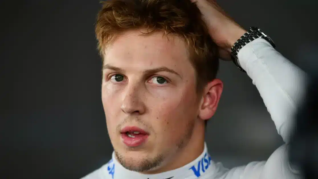 Lawson se retiró con el coche ‘destrozado’ porque Hadjar no tenía ‘ritmo’ para sumar puntos en México