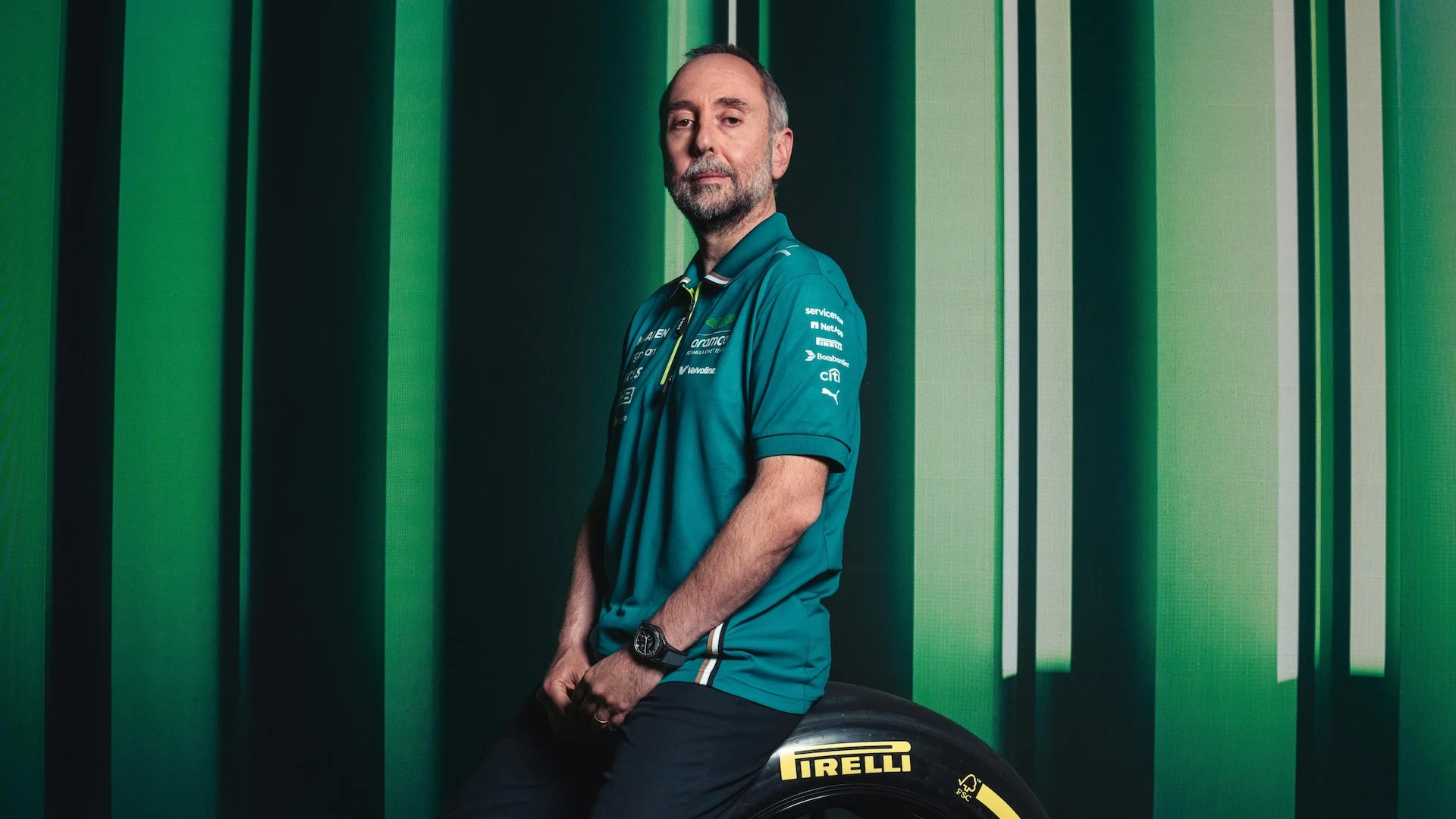 Sesión de fotos de pretemporada de Calvert Studios 2025, Enrico Cardile, Sesión de fotos de pretemporada, Senior