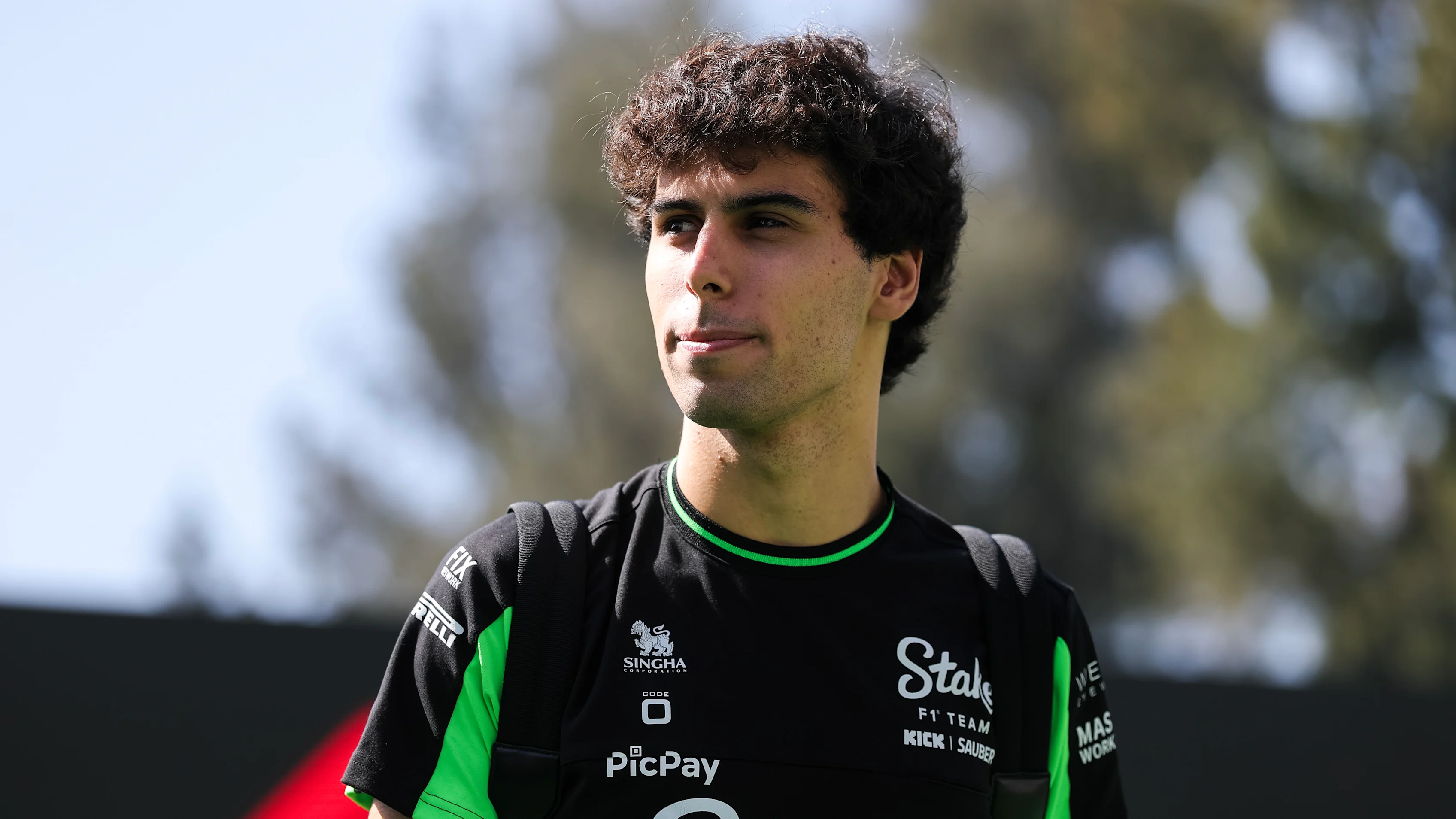 CIUDAD DE MÉXICO, MÉXICO - 24 DE OCTUBRE: Llega Gabriel Bortoleto de Brasil y Stake F1 Team Kick Sauber