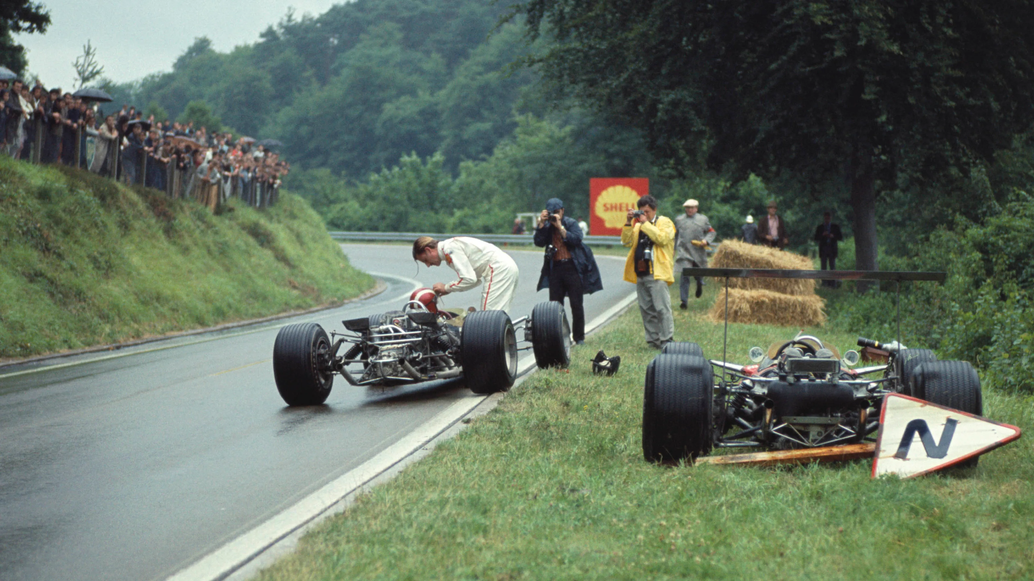 Gran Premio de Francia de 1968. Rouen-les-Essarts, Francia. 5-7 de julio de 1968. Graham Hill (Lotus 49 Ford) que