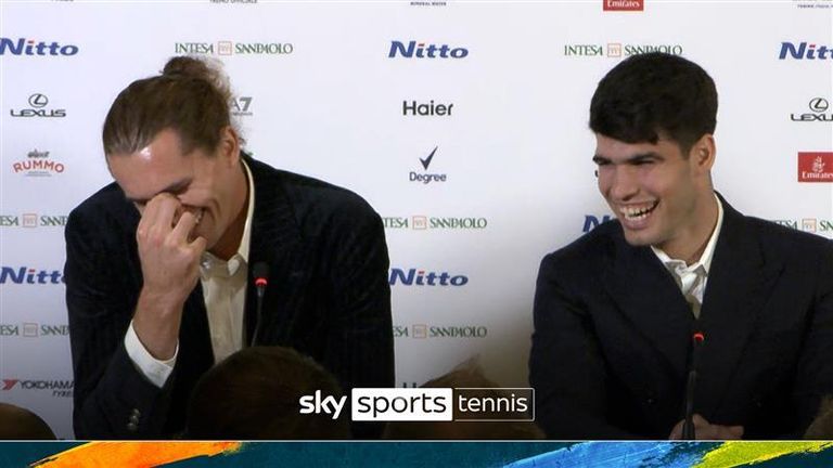 '¡No puedo hablar en serio con este tipo!' | Zverev y Alcaraz se ríen durante la rueda de prensa de las Finales ATP