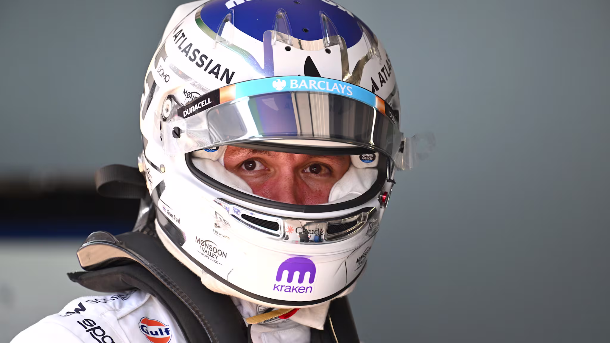 GRID OFICIAL: Quién está dónde en China mientras Albon sale desde el pit lane