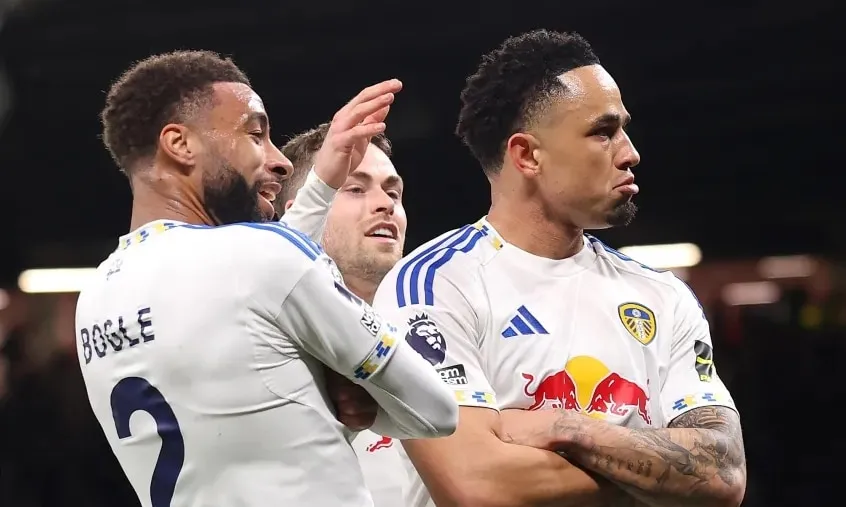 Resumen de la Premier League: Leeds vuelve a ganar en Old Trafford después de 45 años